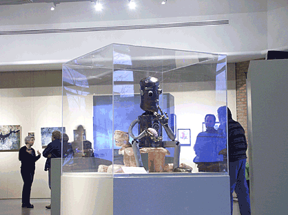 robot human brain sculpture